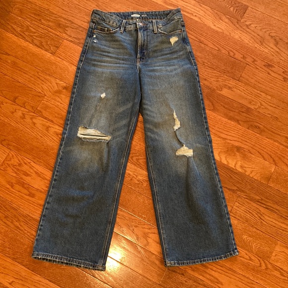 Old Navy Wide Leg Extra High Rise Distressed Cropped Jeans - Picture 1 of 4